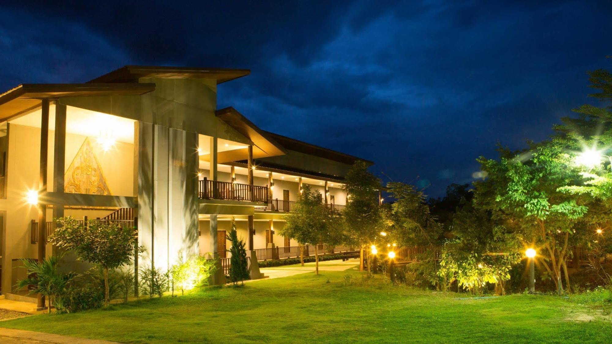 Baan Pailyn Resort Lamphun Li Exterior photo